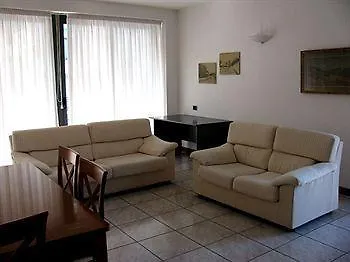 Mirabell Trezzo sullʼAdda