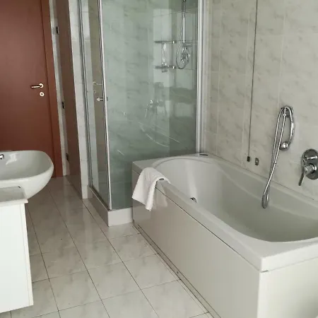 Mirabell Guest house 4*
